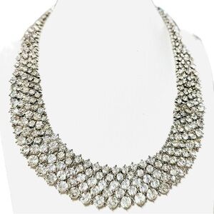 Elegant Silver Rhinestone Necklace